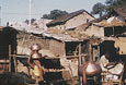 INDIA-women-carry-water-to-their-homes